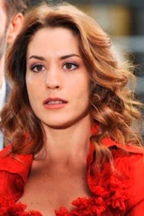 Daniela Fazzolari as Viola