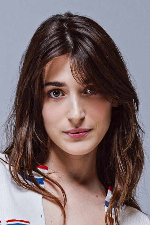 Pilar Fogliati as Emma Vella