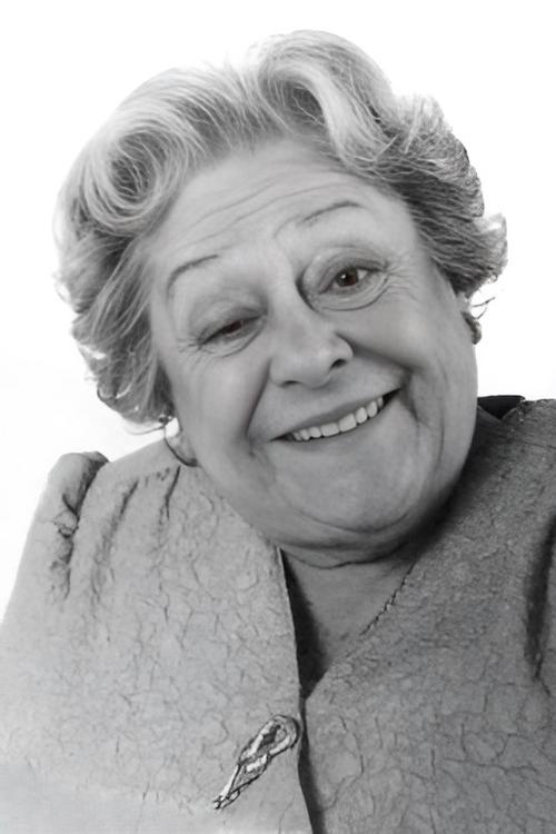 Rafaela Aparicio as Sole