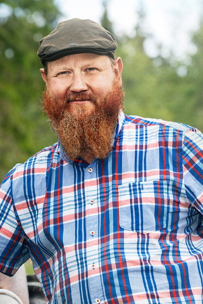 Hans Wincent as Holger