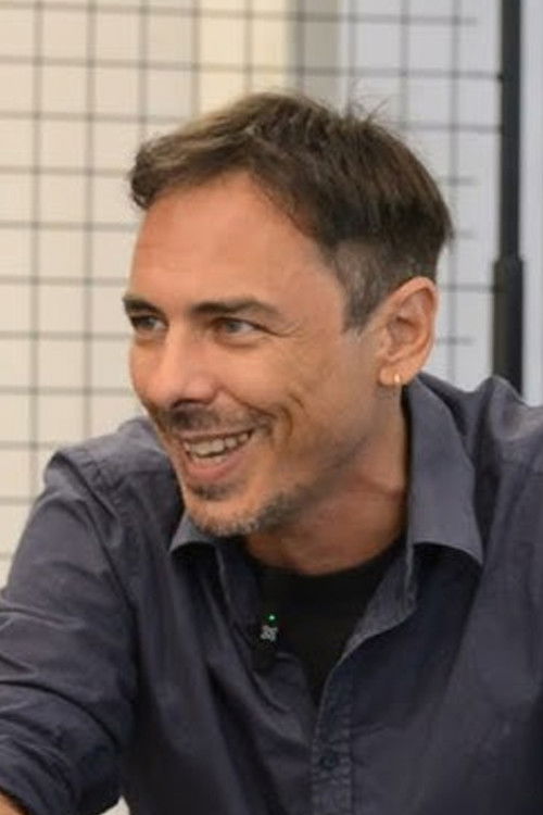 Lautaro Ruatta as Amigo Pieza