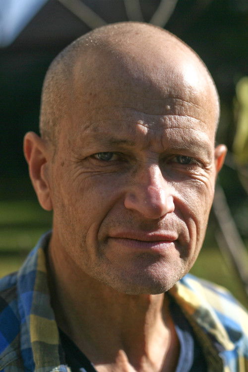 Stephen Rappaport as Vampyr i bur