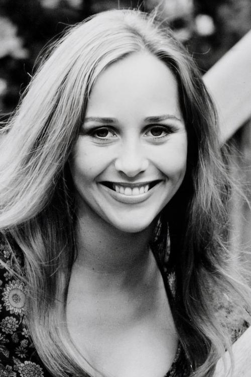 Hilary Dwyer as Julie Slade