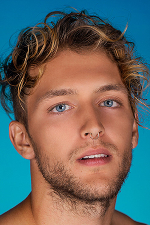 Tomy Jo Tremblay-Lafontaine as Ludovic Marchand