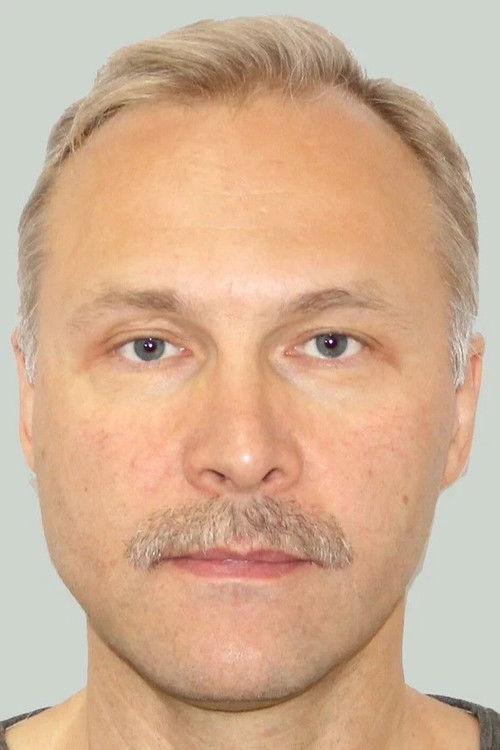 Vasily Maslennikov as TV correspondent (voice)