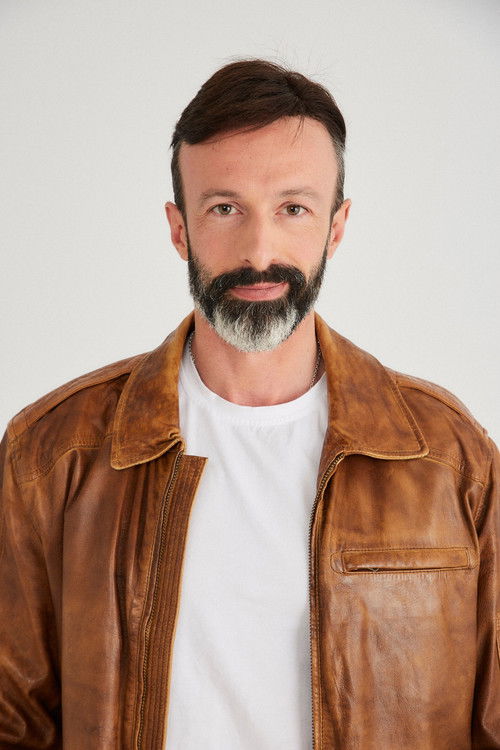 Alberto Hidalgo as Francisco