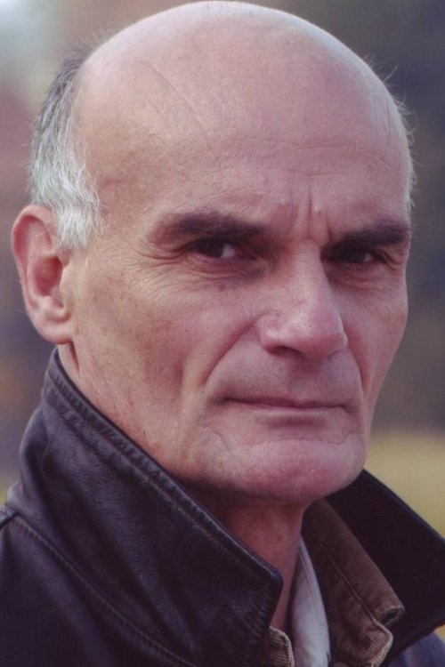 Gilles Arbona as Olivo