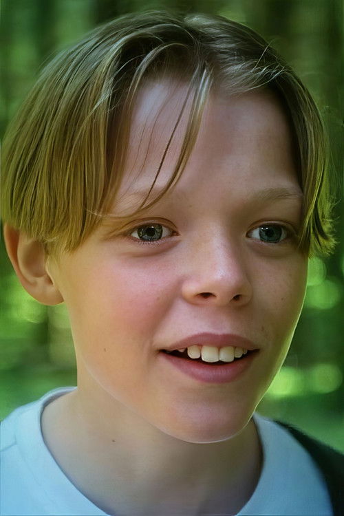 Marcus Mulvad Tillebeck as Storm