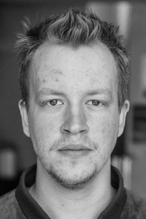 Mathias Leedo as Lembit