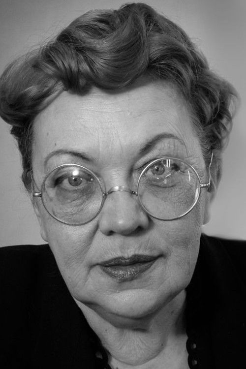 Lydia Shegoleva as Nora’s mother