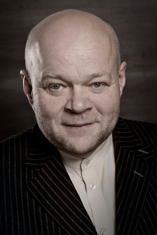 Ain Lutsepp as Jaan Lõoke