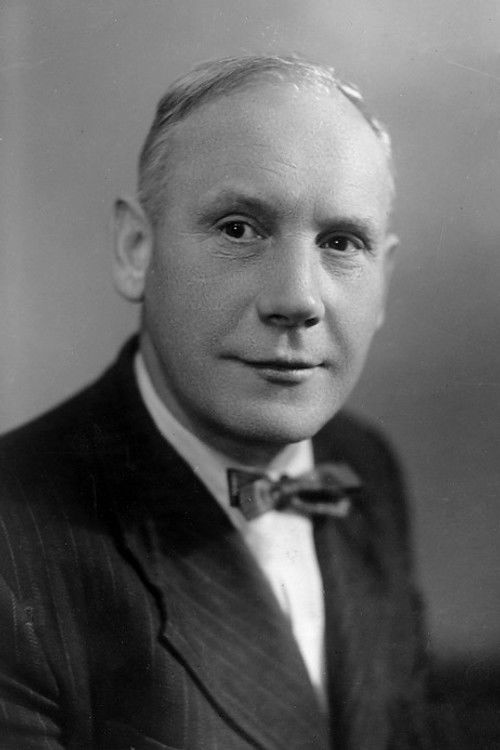 Pavel Olenev as Sasha