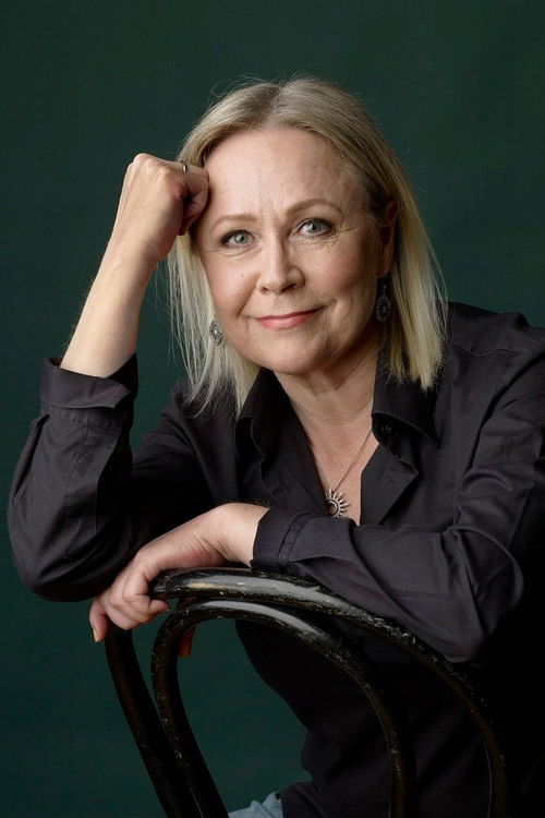 Mari Posti as Työvoimatoimiston nainen