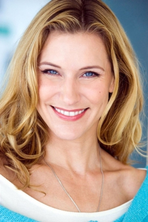 Wendy Carter as Amelia Wellington