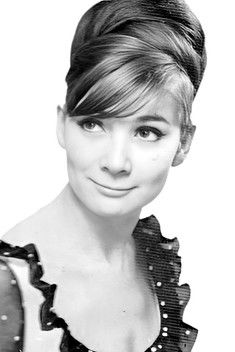 Sonia Bruno as María Luisa Coronado 'Lisa'