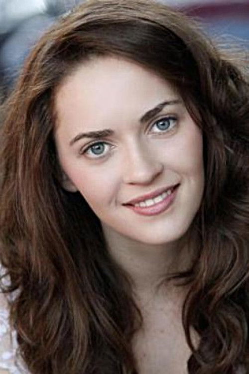 Madeleine Clark as Kristen