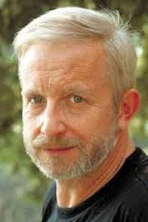 Maciej Szary as Apartment Caretaker