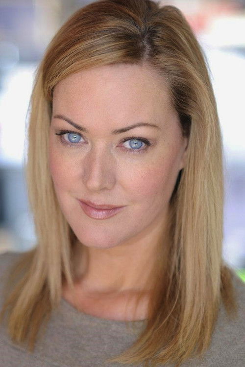 Jennifer Plas as Mandy (segment 'The Stylist')