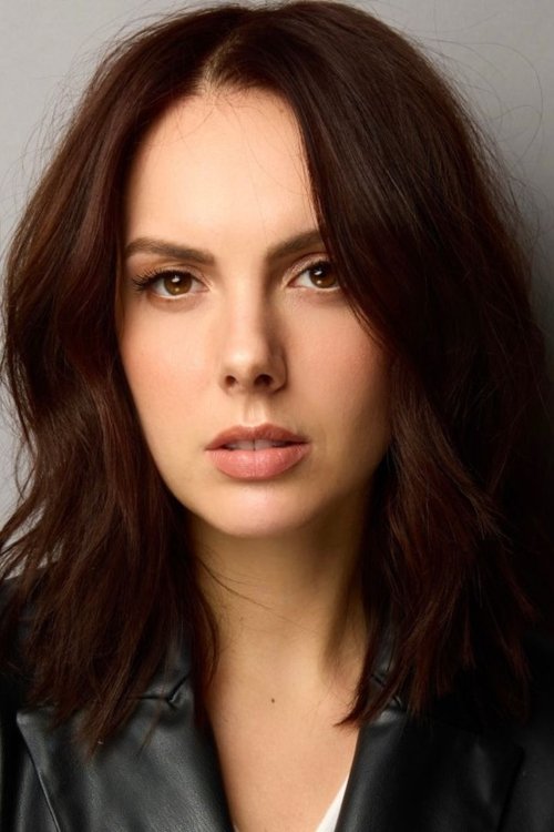 Sof Puchley as Gabriella