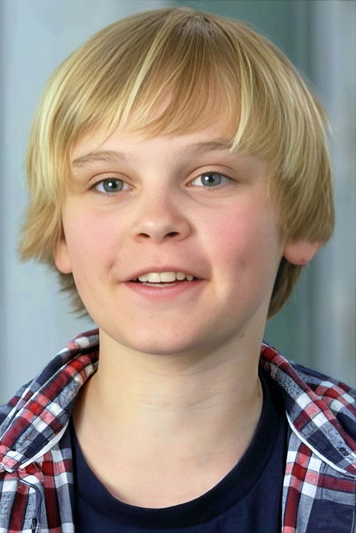 Frederik Martens Frimodt as Storm