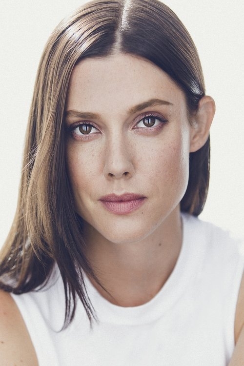 Raquel Nave as Russian Desiree