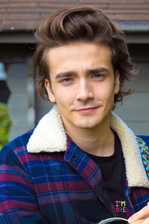 Aaron Blommaert as Raven Rodeyns