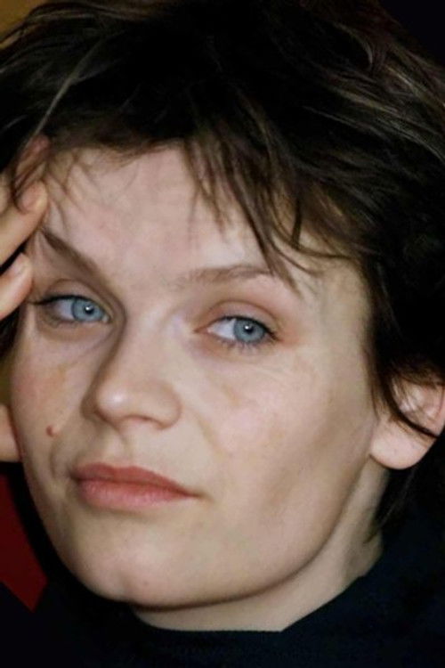 Stine Holm Joensen as Margit