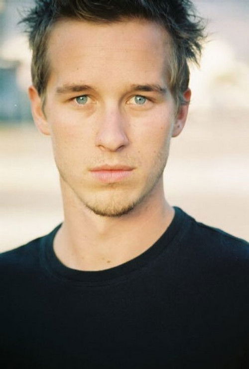 Ryan Carlberg as Frank Bender