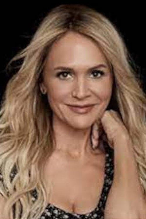 Raquel Krelle as Jeanine