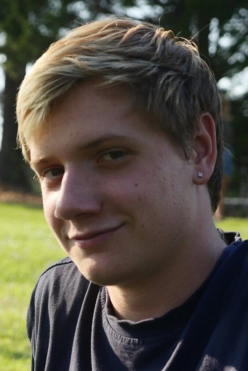 Carson Mitchell as Matthew