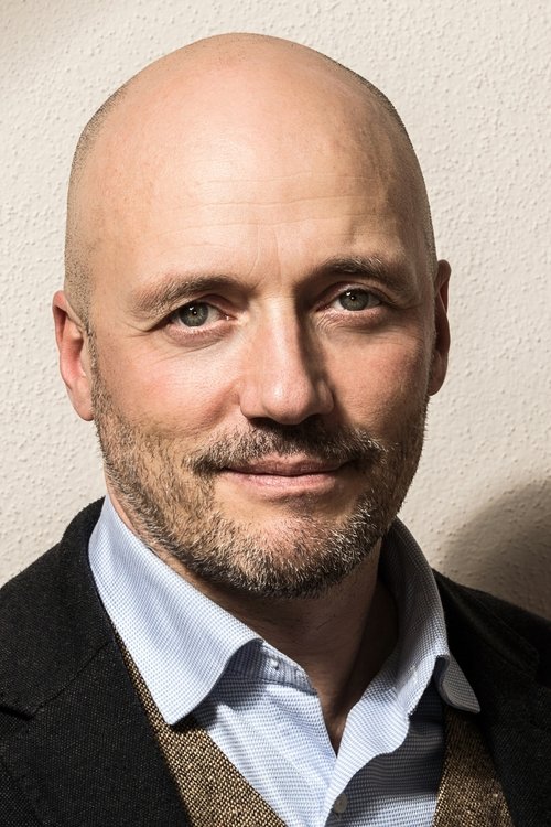 Ilmar Raag as Voltaire