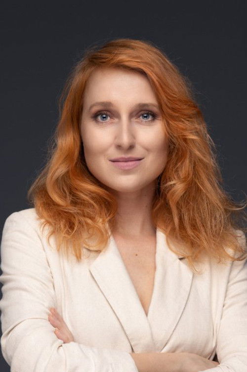 Veronika Husovská as Renáta Mlynáriková