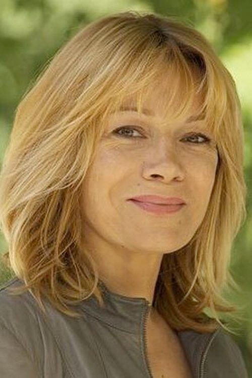 Virginie Peignien as Commisaire Coste