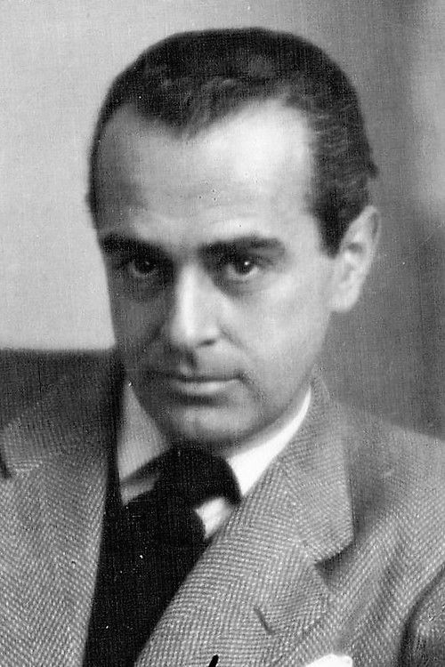 Hans Járay as Count Sobryanski