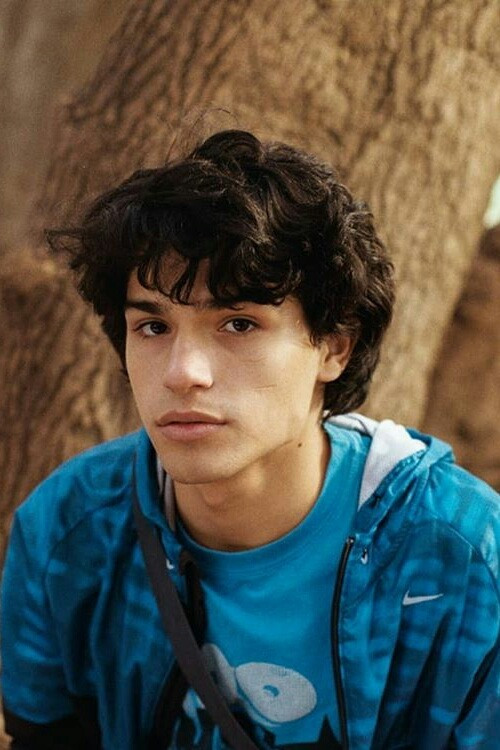 Walter Pez as Marcos