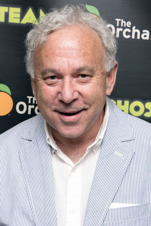 Tom Schiller as Fernando