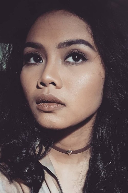 Dea Panendra as Amel