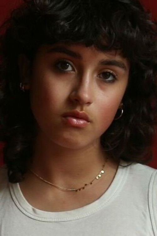 Afrika Baso Gohier as Rebbot's daughter