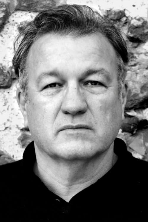 Glen Murphy as Tony Lord