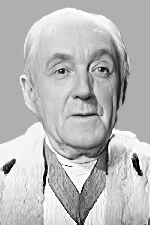 Léon Walther as Molignon