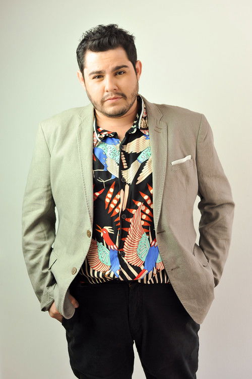 Gabriel Sam as Carlos