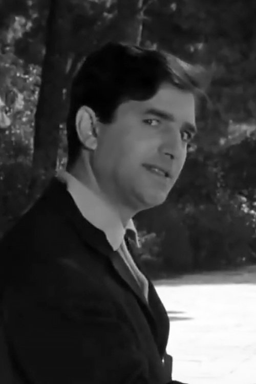 Xenophon Fileris as man at the park