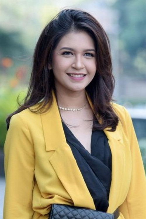 Sere Kalina as Stella