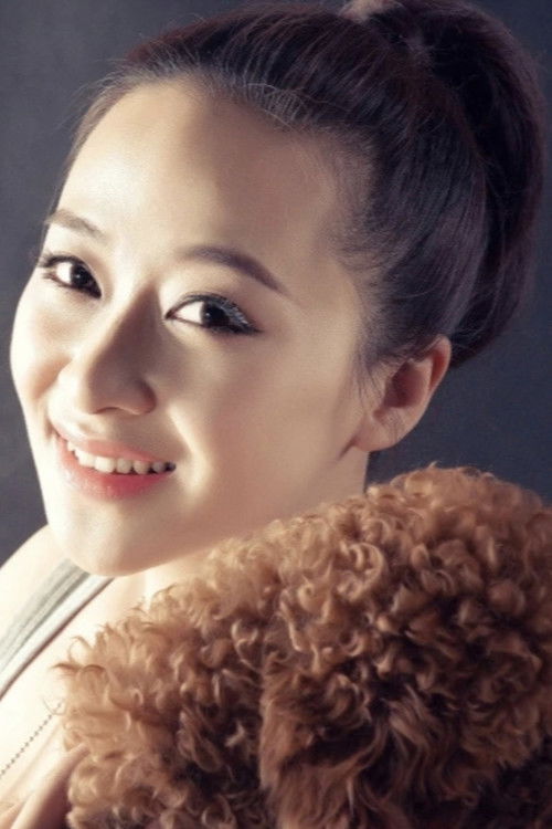 吕易珊 as 玛丹意