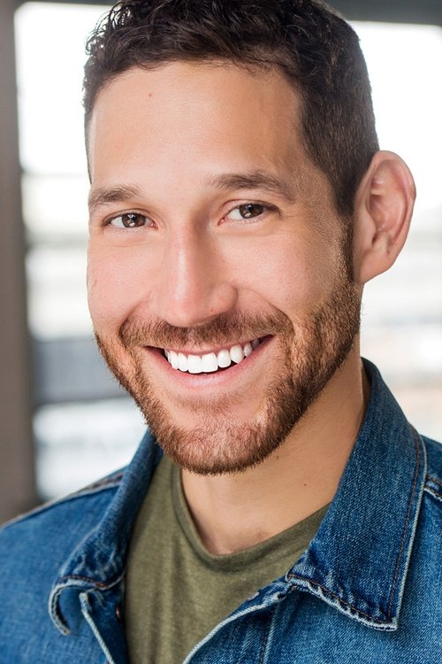 Fernando Rivera as Tadeo