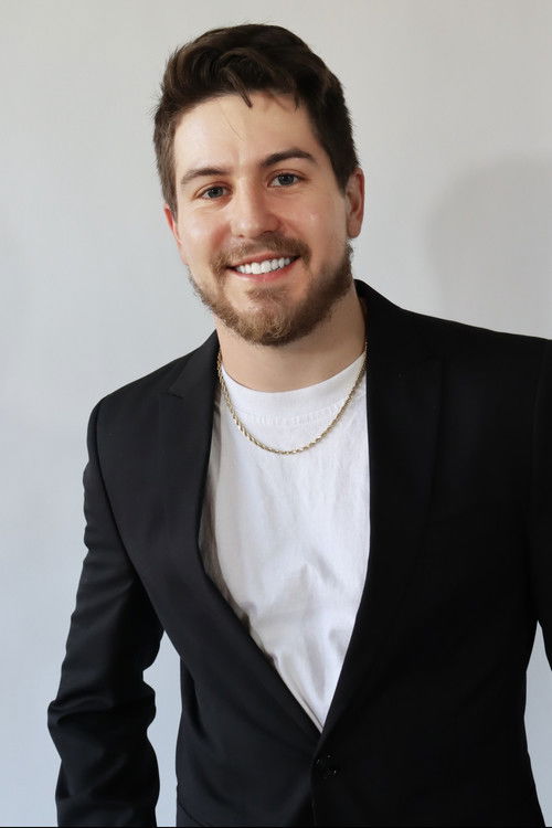 Blake Ryan as Gemini Bachelor