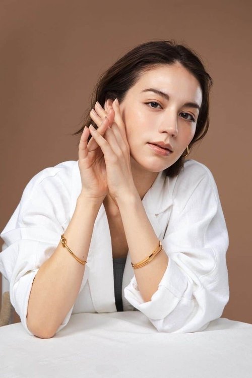 Jaimie Natsuki as Queen Serenity