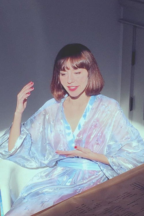 Helena López as Cat