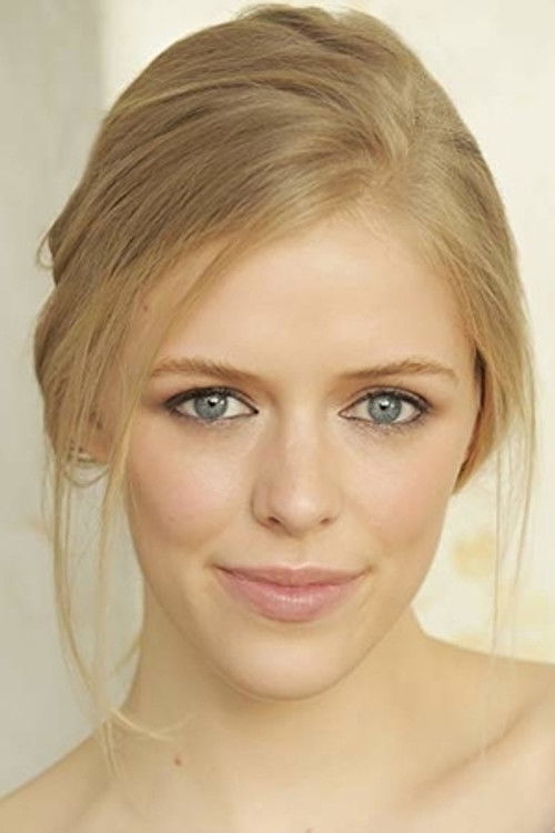 Victoria Zeutzius as Caroline