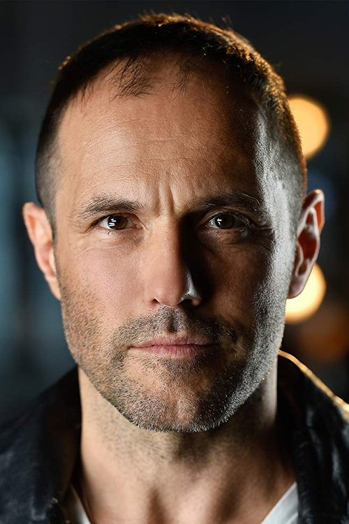 Andreas Beckett as The Boss